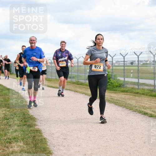 14.09.2025 - Airport Race Dr. Thomas Lammeyer http://msf.ph/oto/8881001 14.09.2025 12:32:02 Laufen 49, 1215, 972 meine-sportfotos.de