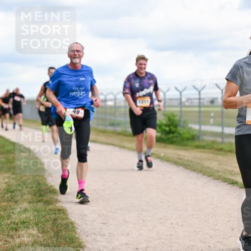14.09.2025 - Airport Race Dr. Thomas Lammeyer http://msf.ph/oto/8881012 14.09.2025 12:32:03 Laufen 49, 1211, 972 meine-sportfotos.de