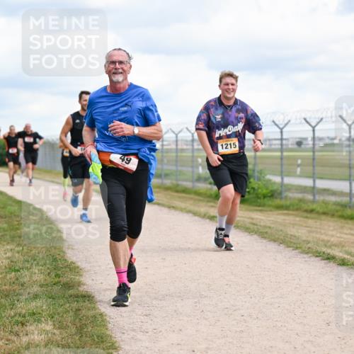 14.09.2025 - Airport Race Dr. Thomas Lammeyer http://msf.ph/oto/8881015 14.09.2025 12:32:04 Laufen 49, 1215 meine-sportfotos.de