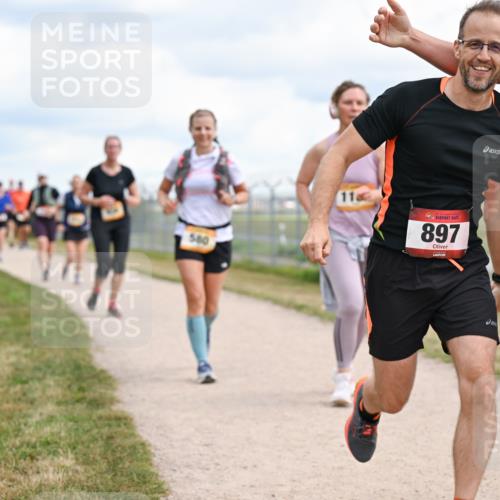 14.09.2025 - Airport Race Dr. Thomas Lammeyer http://msf.ph/oto/8881086 14.09.2025 12:32:12 Laufen 580, 11, 897 meine-sportfotos.de