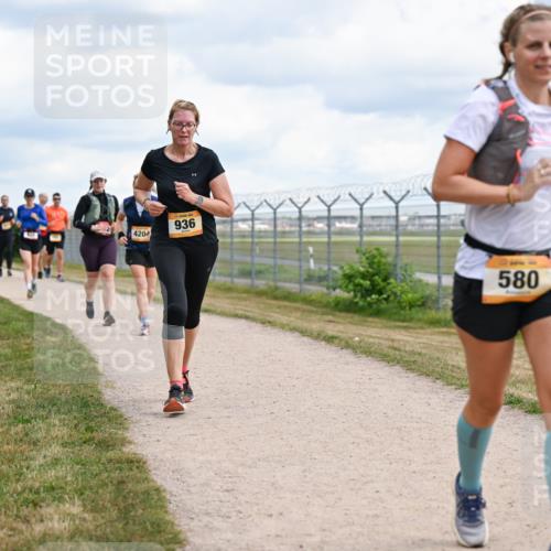 14.09.2025 - Airport Race Dr. Thomas Lammeyer http://msf.ph/oto/8881099 14.09.2025 12:32:14 Laufen 4204, 936, 580 meine-sportfotos.de