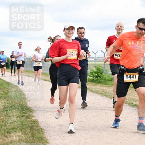 14.09.2025 - Airport Race Dr. Thomas Lammeyer http://msf.ph/oto/8881184 14.09.2025 12:32:24 Laufen 1688, 1796, 214, 422, 1441 meine-sportfotos.de