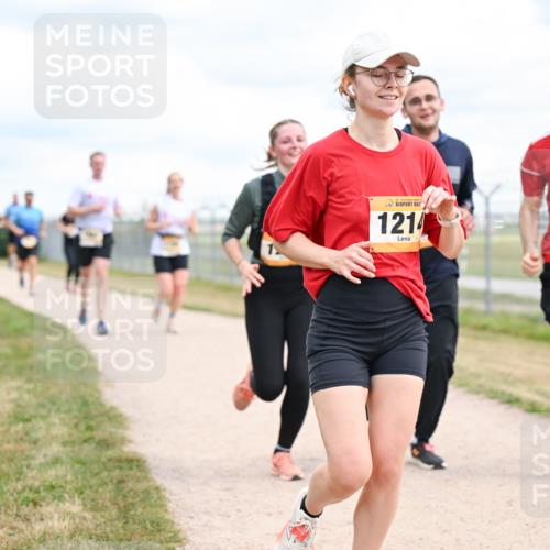 14.09.2025 - Airport Race Dr. Thomas Lammeyer http://msf.ph/oto/8881191 14.09.2025 12:32:25 Laufen 1214, 4223 meine-sportfotos.de