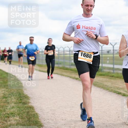 14.09.2025 - Airport Race Dr. Thomas Lammeyer http://msf.ph/oto/8881224 14.09.2025 12:32:29 Laufen 1688, 1688, 1796, 1796 meine-sportfotos.de