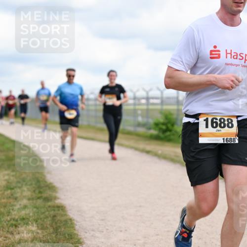 14.09.2025 - Airport Race Dr. Thomas Lammeyer http://msf.ph/oto/8881229 14.09.2025 12:32:30 Laufen 1688, 1688 meine-sportfotos.de