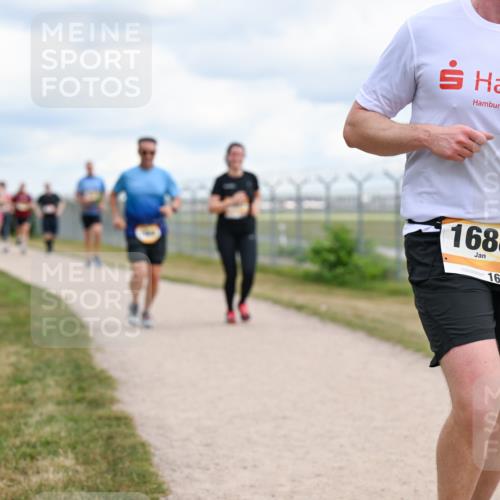 14.09.2025 - Airport Race Dr. Thomas Lammeyer http://msf.ph/oto/8881231 14.09.2025 12:32:30 Laufen 1688, 1688 meine-sportfotos.de