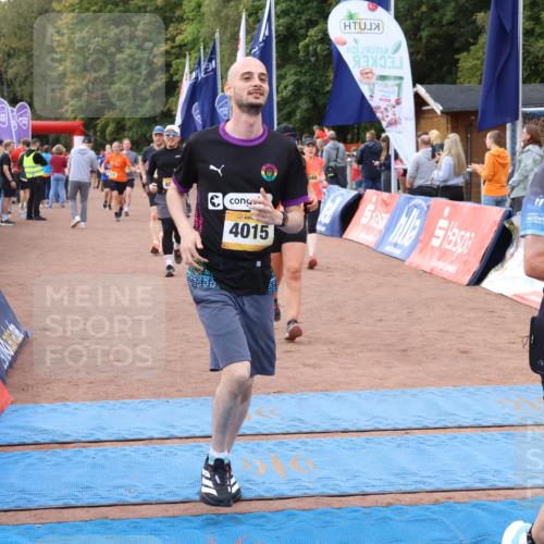 14.09.2025 - Airport Race Strokosch-Dieckow http://msf.ph/oto/8881448 14.09.2025 12:42:16 Ziel 181, 597, 598, 618, 958, 999, 1040, 1946, 2033, 4014, 4015 meine-sportfotos.de