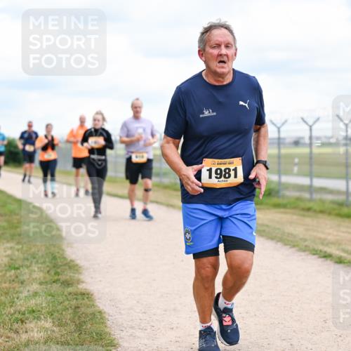 14.09.2025 - Airport Race Dr. Thomas Lammeyer http://msf.ph/oto/8881462 14.09.2025 12:33:06 Laufen 1981 meine-sportfotos.de