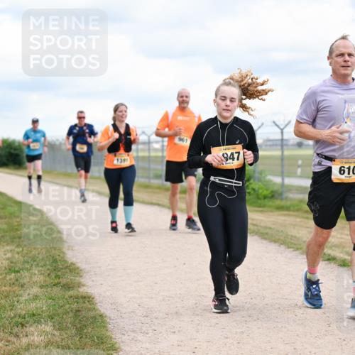 14.09.2025 - Airport Race Dr. Thomas Lammeyer http://msf.ph/oto/8881484 14.09.2025 12:33:10 Laufen 1391, 961, 947, 610 meine-sportfotos.de