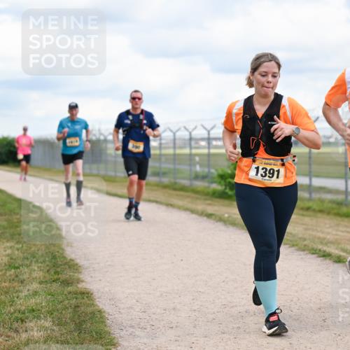 14.09.2025 - Airport Race Dr. Thomas Lammeyer http://msf.ph/oto/8881509 14.09.2025 12:33:13 Laufen 961, 1391 meine-sportfotos.de