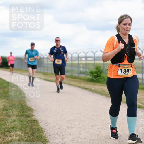 14.09.2025 - Airport Race Dr. Thomas Lammeyer http://msf.ph/oto/8881512 14.09.2025 12:33:13 Laufen 1391, 961 meine-sportfotos.de