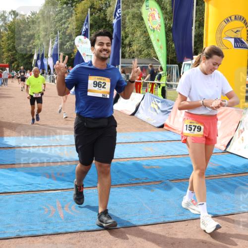 14.09.2025 - Airport Race Strokosch-Dieckow http://msf.ph/oto/8881534 14.09.2025 12:42:32 Ziel 143, 155, 358, 962, 1579, 1632, 1705, 2039, 4059, 4107 meine-sportfotos.de