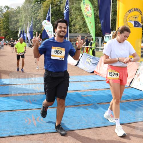 14.09.2025 - Airport Race Strokosch-Dieckow http://msf.ph/oto/8881539 14.09.2025 12:42:32 Ziel 143, 155, 358, 962, 1579, 1632, 1705, 2039, 4059, 4107 meine-sportfotos.de