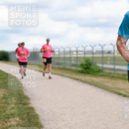 14.09.2025 - Airport Race Dr. Thomas Lammeyer http://msf.ph/oto/8881558 14.09.2025 12:33:18 Laufen 42, 1818 meine-sportfotos.de
