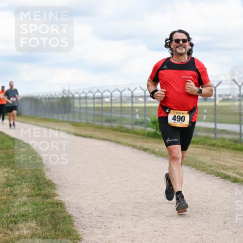 14.09.2025 - Airport Race Dr. Thomas Lammeyer http://msf.ph/oto/8881590 14.09.2025 12:33:23 Laufen 490 meine-sportfotos.de