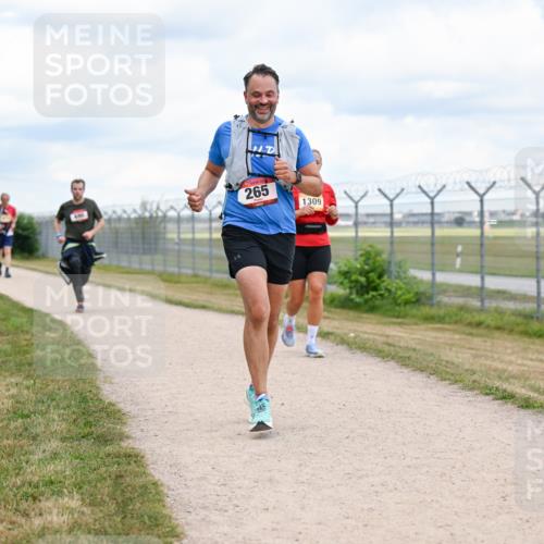14.09.2025 - Airport Race Dr. Thomas Lammeyer http://msf.ph/oto/8881653 14.09.2025 12:33:39 Laufen 265, 1309 meine-sportfotos.de