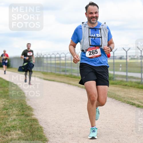 14.09.2025 - Airport Race Dr. Thomas Lammeyer http://msf.ph/oto/8881663 14.09.2025 12:33:41 Laufen 265 meine-sportfotos.de