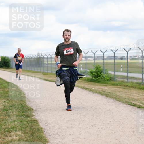 14.09.2025 - Airport Race Dr. Thomas Lammeyer http://msf.ph/oto/8881685 14.09.2025 12:33:44 Laufen 690 meine-sportfotos.de