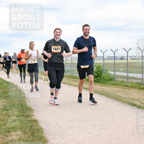 14.09.2025 - Airport Race Dr. Thomas Lammeyer http://msf.ph/oto/8881738 14.09.2025 12:33:56 Laufen 317, 1790, 1927 meine-sportfotos.de