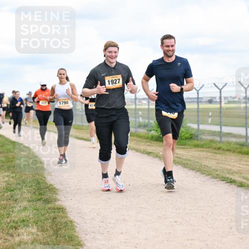 14.09.2025 - Airport Race Dr. Thomas Lammeyer http://msf.ph/oto/8881742 14.09.2025 12:33:56 Laufen 317, 1790, 421, 1927 meine-sportfotos.de