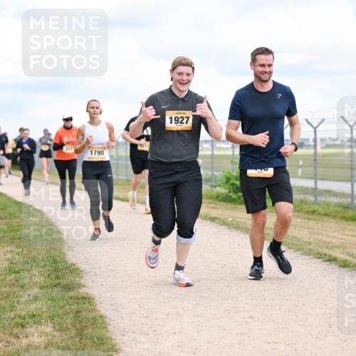 14.09.2025 - Airport Race Dr. Thomas Lammeyer http://msf.ph/oto/8881745 14.09.2025 12:33:56 Laufen 317, 1790, 4212, 1927 meine-sportfotos.de