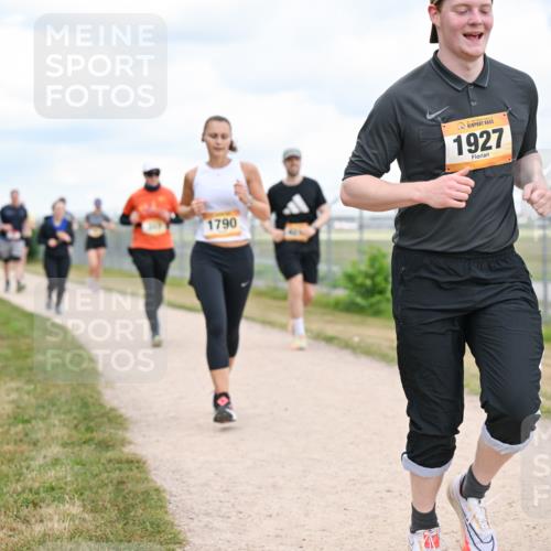 14.09.2025 - Airport Race Dr. Thomas Lammeyer http://msf.ph/oto/8881756 14.09.2025 12:33:57 Laufen 1790, 1927 meine-sportfotos.de