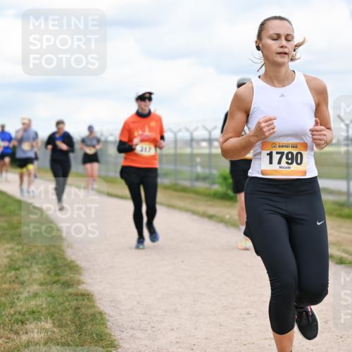 14.09.2025 - Airport Race Dr. Thomas Lammeyer http://msf.ph/oto/8881772 14.09.2025 12:33:59 Laufen 317, 1790 meine-sportfotos.de