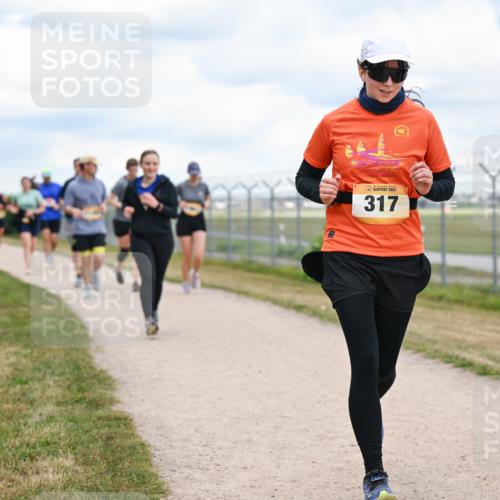 14.09.2025 - Airport Race Dr. Thomas Lammeyer http://msf.ph/oto/8881791 14.09.2025 12:34:01 Laufen 317, 42 meine-sportfotos.de