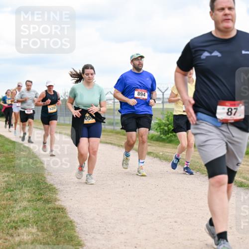 14.09.2025 - Airport Race Dr. Thomas Lammeyer http://msf.ph/oto/8881845 14.09.2025 12:34:07 Laufen 1256, 05, 894, 87 meine-sportfotos.de