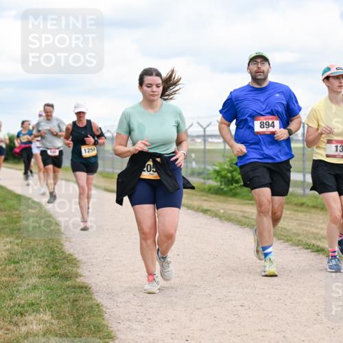 14.09.2025 - Airport Race Dr. Thomas Lammeyer http://msf.ph/oto/8881856 14.09.2025 12:34:08 Laufen 1256, 205, 894, 13 meine-sportfotos.de