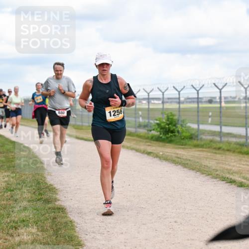 14.09.2025 - Airport Race Dr. Thomas Lammeyer http://msf.ph/oto/8881874 14.09.2025 12:34:11 Laufen 680, 1256 meine-sportfotos.de