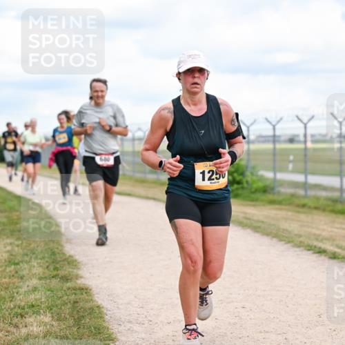 14.09.2025 - Airport Race Dr. Thomas Lammeyer http://msf.ph/oto/8881883 14.09.2025 12:34:11 Laufen 680, 1250 meine-sportfotos.de