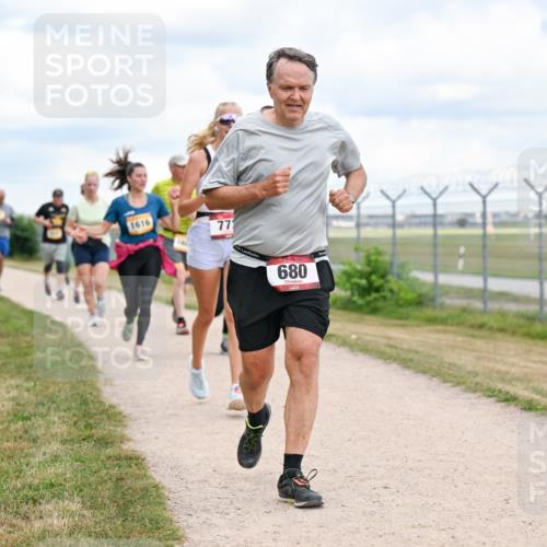 14.09.2025 - Airport Race Dr. Thomas Lammeyer http://msf.ph/oto/8881899 14.09.2025 12:34:13 Laufen 1616, 771, 680 meine-sportfotos.de