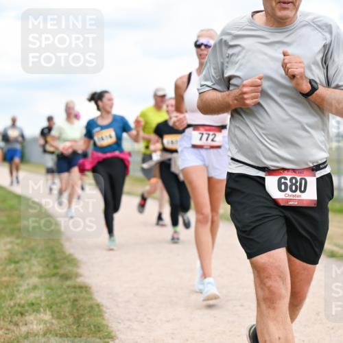 14.09.2025 - Airport Race Dr. Thomas Lammeyer http://msf.ph/oto/8881908 14.09.2025 12:34:14 Laufen 772, 680 meine-sportfotos.de