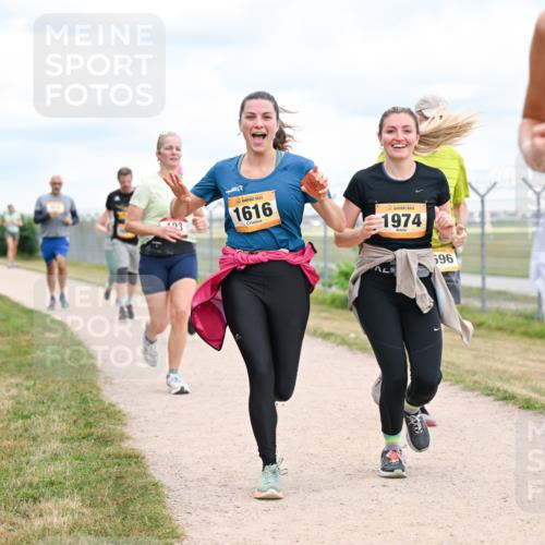 14.09.2025 - Airport Race Dr. Thomas Lammeyer http://msf.ph/oto/8881922 14.09.2025 12:34:16 Laufen 03, 1616, 1974, 696, 772 meine-sportfotos.de