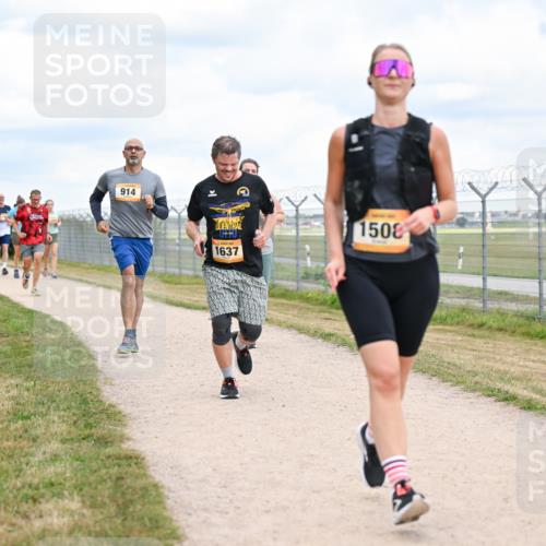 14.09.2025 - Airport Race Dr. Thomas Lammeyer http://msf.ph/oto/8881948 14.09.2025 12:34:19 Laufen 914, 0, 0, 1637, 1508 meine-sportfotos.de