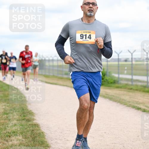 14.09.2025 - Airport Race Dr. Thomas Lammeyer http://msf.ph/oto/8881981 14.09.2025 12:34:23 Laufen 914, 1144 meine-sportfotos.de