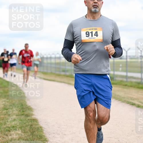 14.09.2025 - Airport Race Dr. Thomas Lammeyer http://msf.ph/oto/8881983 14.09.2025 12:34:23 Laufen 914 meine-sportfotos.de