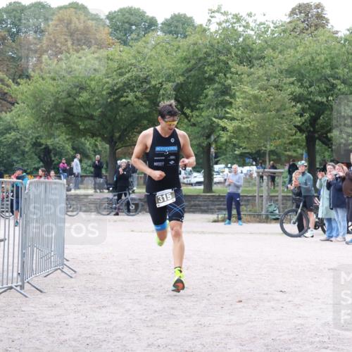 14.09.2025 - Stadtparktriathlon Strokosch-Dieckow http://msf.ph/oto/8882003 14.09.2025 09:39:03 Ziel 315 meine-sportfotos.de
