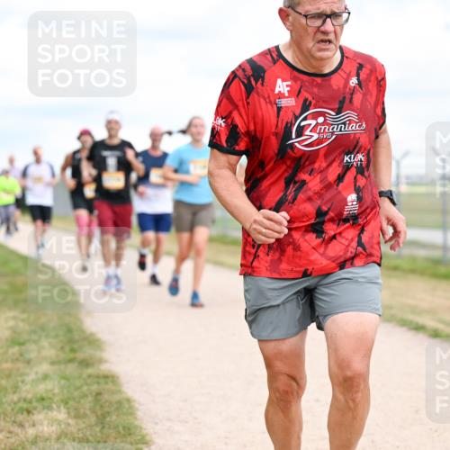14.09.2025 - Airport Race Dr. Thomas Lammeyer http://msf.ph/oto/8882011 14.09.2025 12:34:28 Laufen 3 meine-sportfotos.de