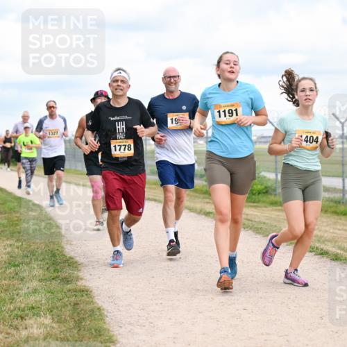 14.09.2025 - Airport Race Dr. Thomas Lammeyer http://msf.ph/oto/8882027 14.09.2025 12:34:29 Laufen 1327, 1778, 1191, 19, 404 meine-sportfotos.de