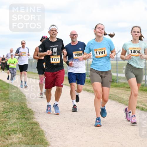 14.09.2025 - Airport Race Dr. Thomas Lammeyer http://msf.ph/oto/8882030 14.09.2025 12:34:29 Laufen 1908, 1191, 1778, 1404 meine-sportfotos.de