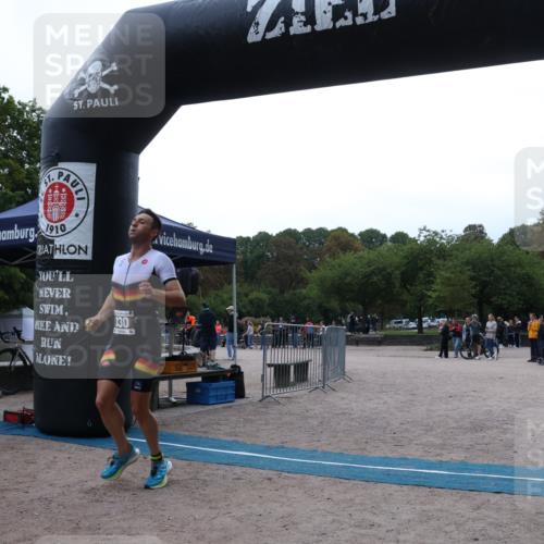 14.09.2025 - Stadtparktriathlon Strokosch-Dieckow http://msf.ph/oto/8882035 14.09.2025 09:40:36 Ziel 330 meine-sportfotos.de