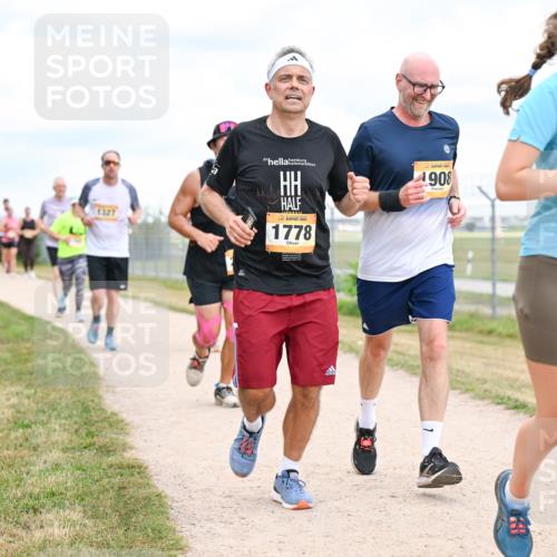 14.09.2025 - Airport Race Dr. Thomas Lammeyer http://msf.ph/oto/8882041 14.09.2025 12:34:30 Laufen 1778, 1908, 1191 meine-sportfotos.de