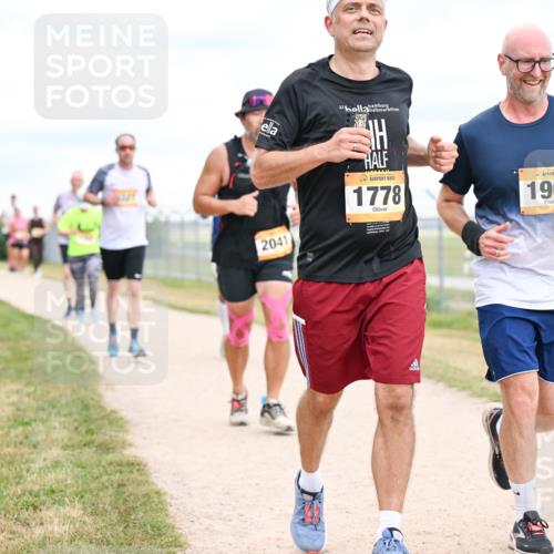 14.09.2025 - Airport Race Dr. Thomas Lammeyer http://msf.ph/oto/8882048 14.09.2025 12:34:31 Laufen 27, 2041, 1778, 1908 meine-sportfotos.de