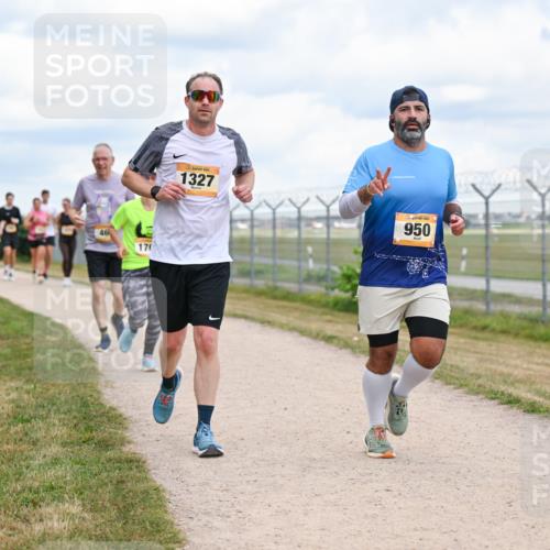 14.09.2025 - Airport Race Dr. Thomas Lammeyer http://msf.ph/oto/8882080 14.09.2025 12:34:33 Laufen 46, 176, 1327, 950 meine-sportfotos.de