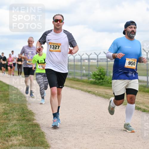 14.09.2025 - Airport Race Dr. Thomas Lammeyer http://msf.ph/oto/8882085 14.09.2025 12:34:33 Laufen 461, 176, 1327, 950 meine-sportfotos.de