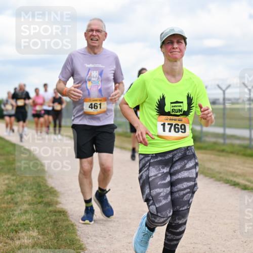 14.09.2025 - Airport Race Dr. Thomas Lammeyer http://msf.ph/oto/8882116 14.09.2025 12:34:36 Laufen 461, 1769 meine-sportfotos.de