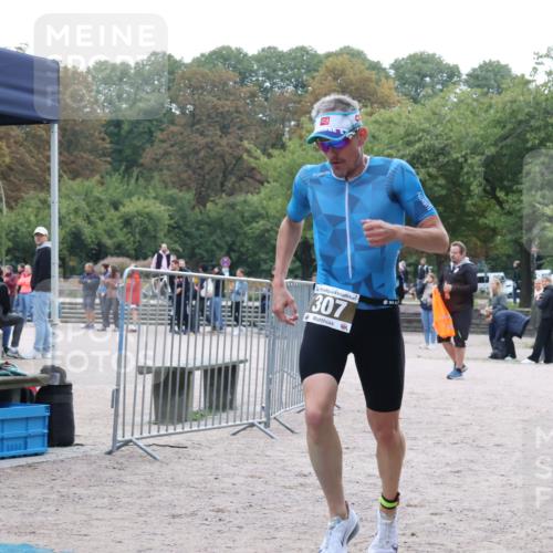 14.09.2025 - Stadtparktriathlon Strokosch-Dieckow http://msf.ph/oto/8882139 14.09.2025 09:43:30 Ziel 307, 310, 351 meine-sportfotos.de