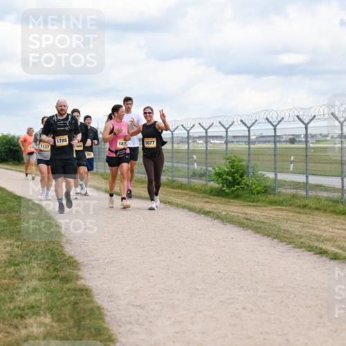 14.09.2025 - Airport Race Dr. Thomas Lammeyer http://msf.ph/oto/8882150 14.09.2025 12:34:39 Laufen 1788, 1235, 1137, 986, 1811, 1677, 438 meine-sportfotos.de